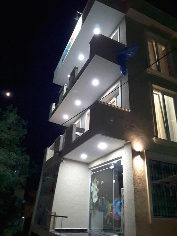 Apartment Te Kalua Sarandë Eksteriør bilde
