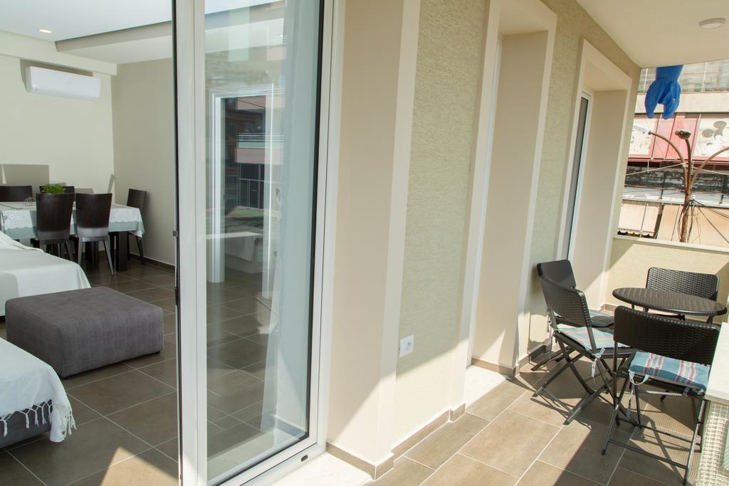 Apartment Te Kalua Sarandë Eksteriør bilde